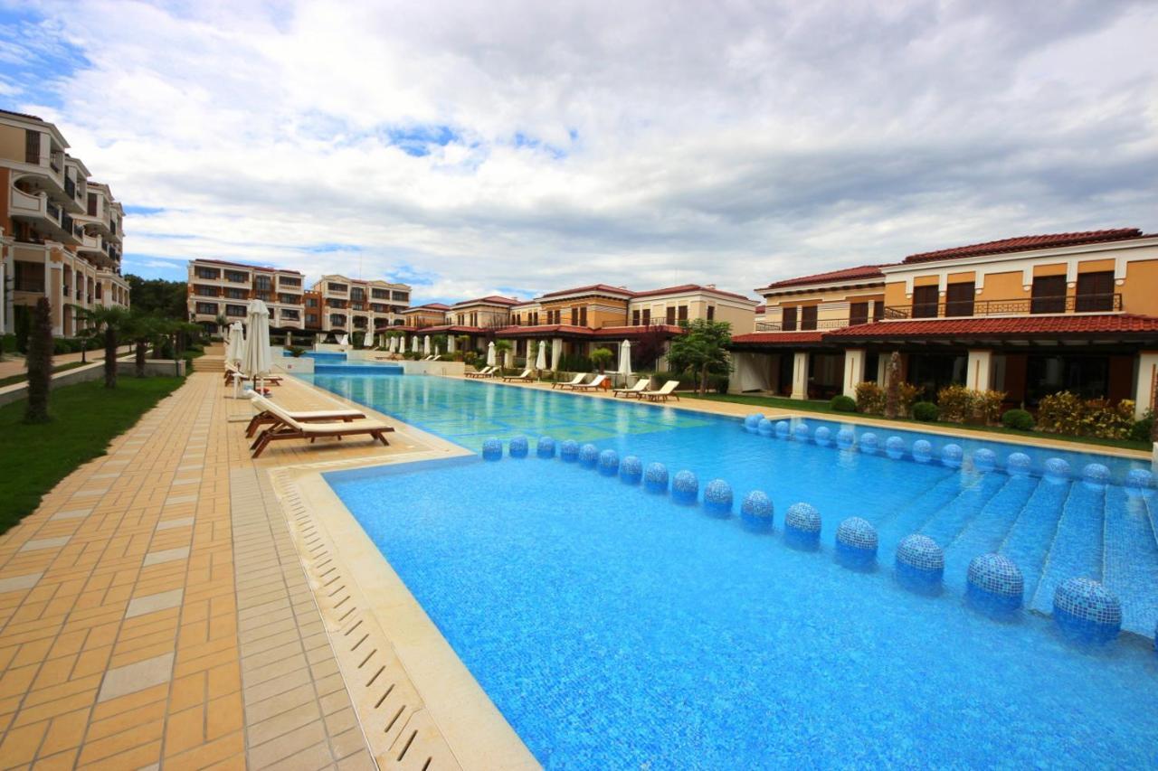 Green Life Beach Resort Apartment Sozopol Exterior foto